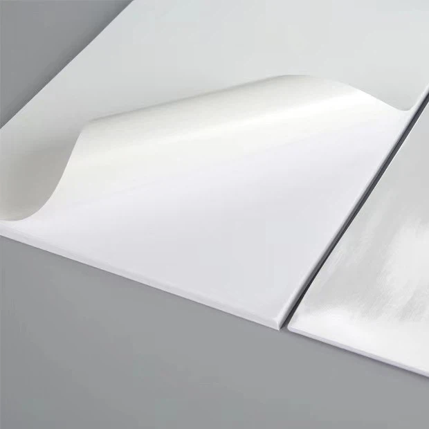 Top Coated DT Paper CTF28 CTF28U Freezing Glue White Liner Economic Label Adgesive Jumbo Roll High Quality Low Price